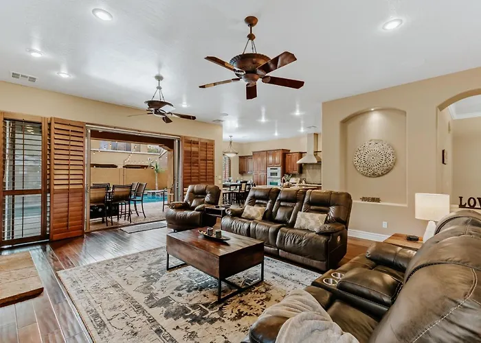 6br Gilbert Retreat- Pool, Hot Tub, Game *