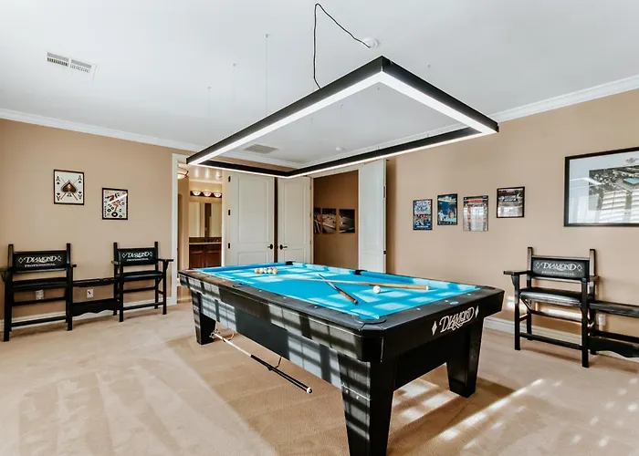 6br Gilbert Retreat- Pool, Hot Tub, Game
